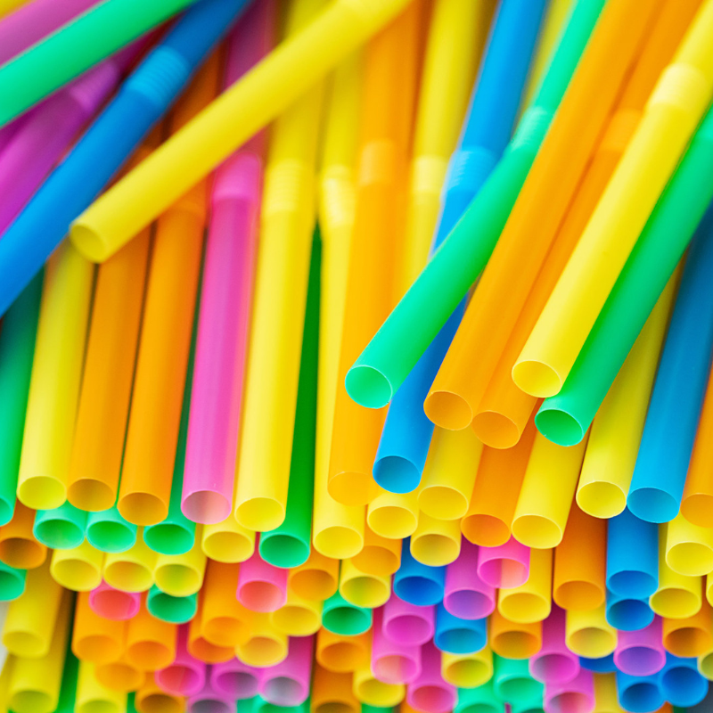 single use straws